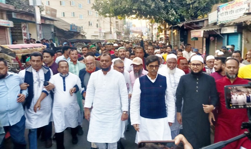 দেশনেত্রী বেগম খালেদা জিয়া এই দেশের গণতন্ত্র ও মানুষের অধিকার পুনরুদ্ধারের সংগ্রামের প্রতীক : কুমিল্লায় হাজী ইয়াছিন